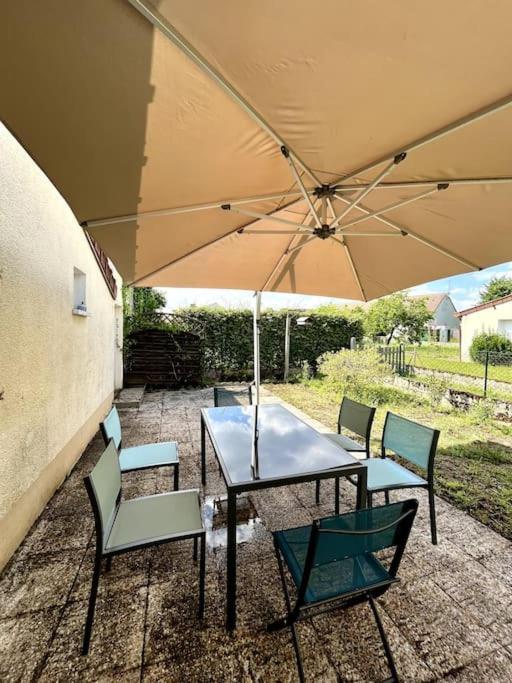La Cartelee Villa Saint-Amand-Mont-Rond Buitenkant foto